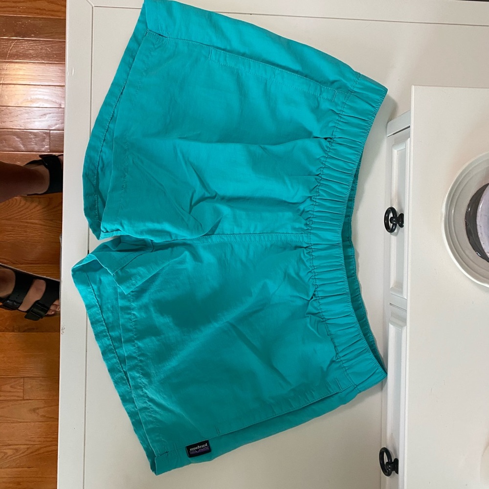 Patagonia Women's Teal Shorts - Picture 2 of 3